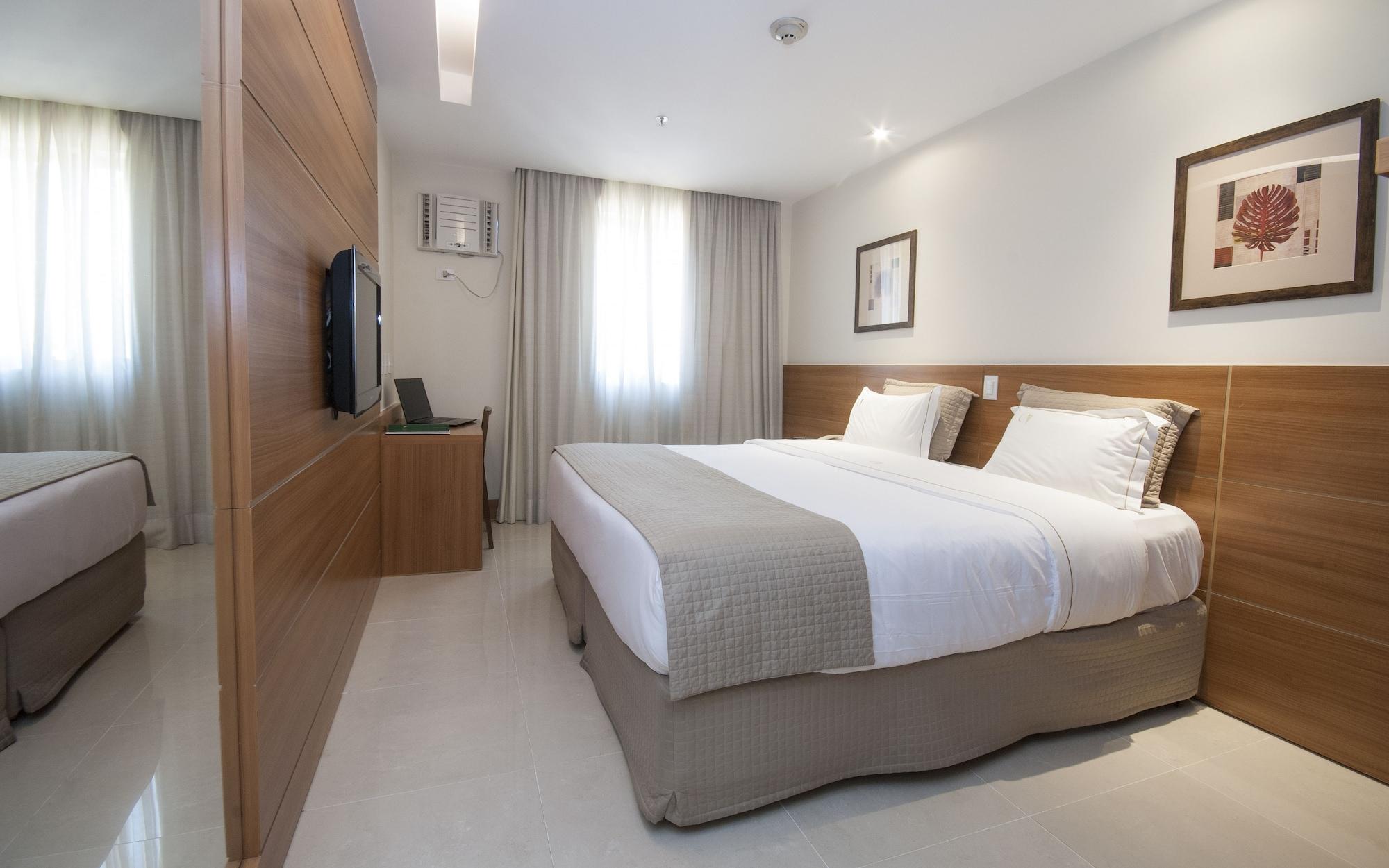 Américas Granada Hotel 4*